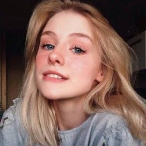 Meet your Posher, Anne